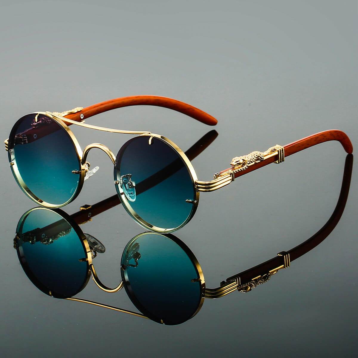 Charly | Bold Round Sunglasses with Iconic Panther Detail